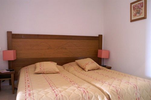 Madame Vacances - Residence La Marquisie Trebas Ngoại thất bức ảnh